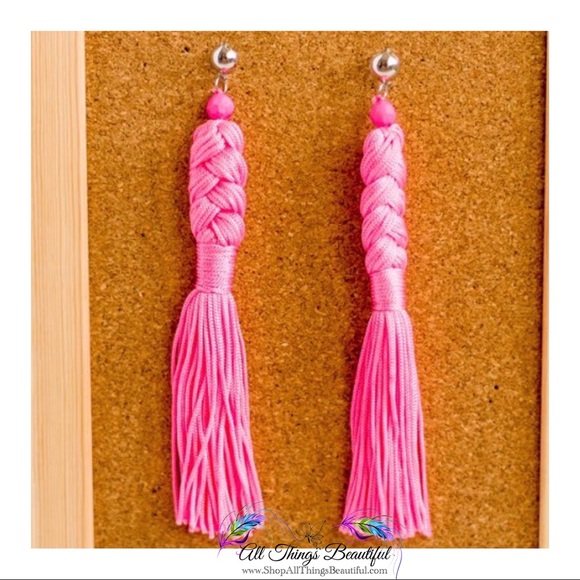 ❤️Crazy Train Plot Twist Earrings❤️ - Picture 5 of 7